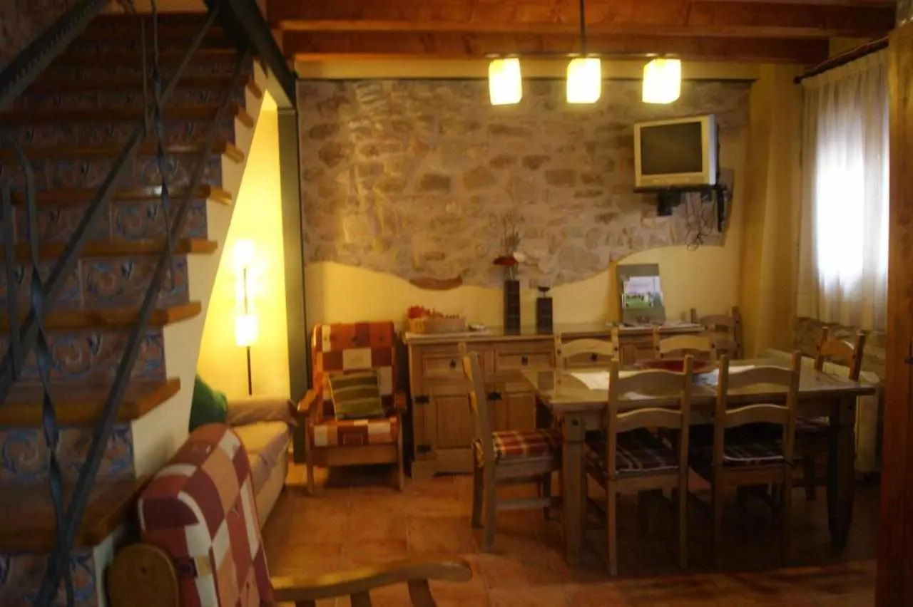 Casa Rural Ca Lazaro Bot