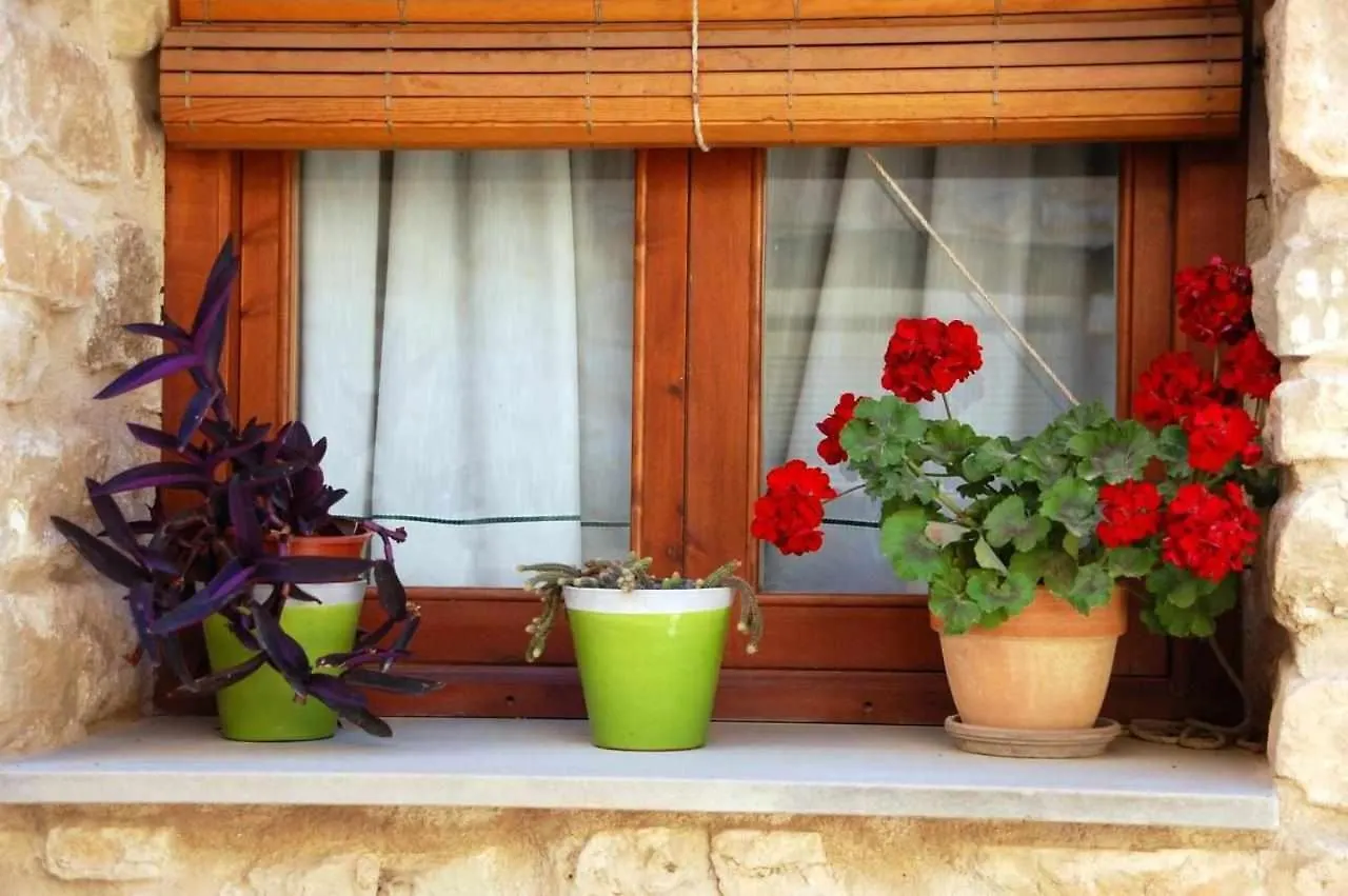 Kır Evi Casa Rural Ca Lazaro Bot